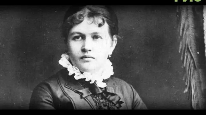 "Детей вам оставляю..." : Графиня, сбежавшая к любовнику, и рождение "красного графа" Алексея Толстого