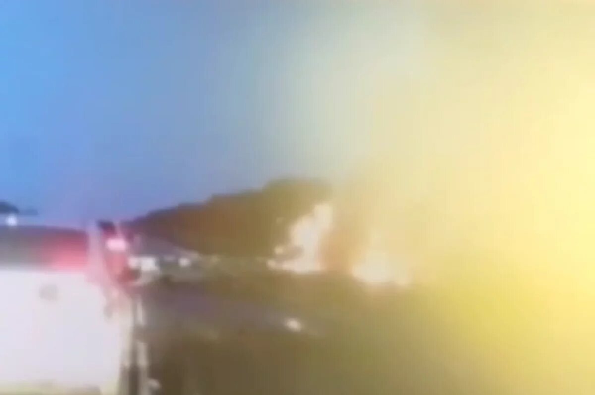    Новыми кадрами с места трагического ДТП поделились в Волгоградской области