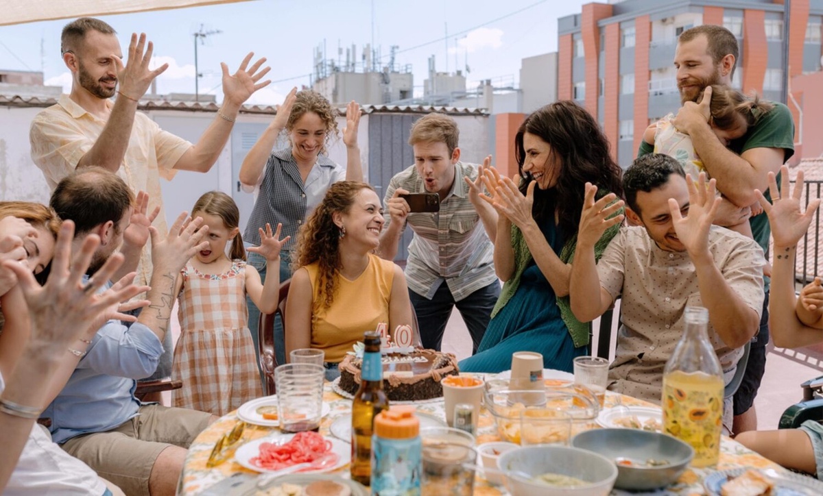 Кадр из фильма "Глухая".