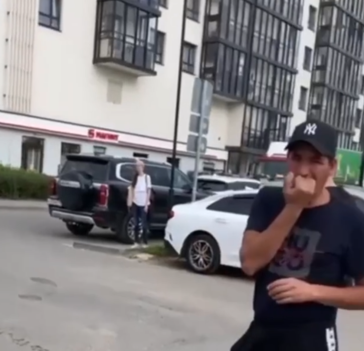 Скриншот из видео