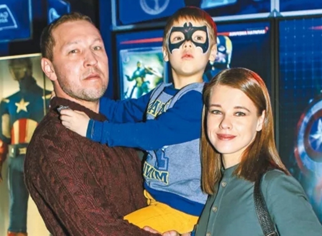 Екатерина Шпица, её первый муж Константин Адаев и сын Герман