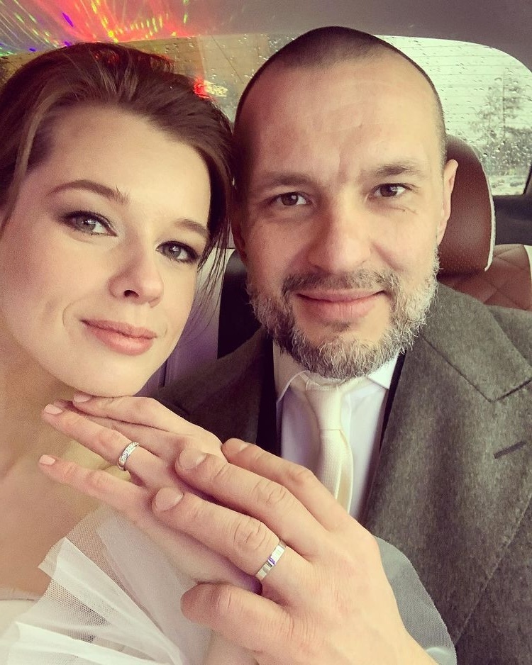 Екатерина Шпица и Руслан Панов кадр со свадебной церемонии