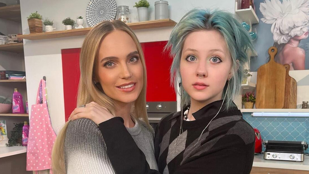 Лидия Чистякова (справа), дочь Глюкозы