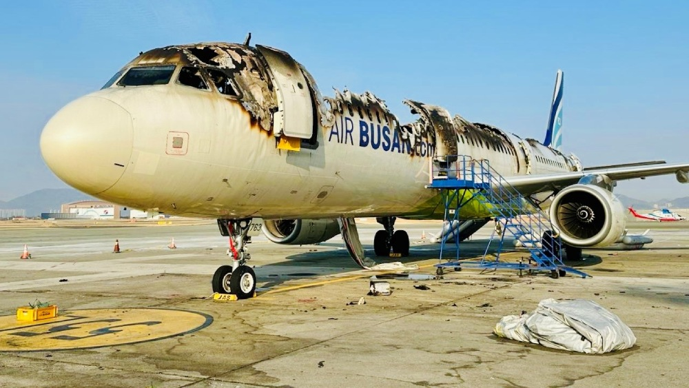 Сгоревший A321 HL7763 Air Busan в аэропорту Пусана. Фото: BEA