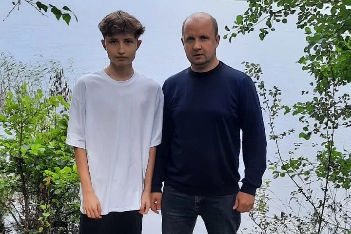    В Опочецком районе отец с сыном спасли тонувшую в реке женщину