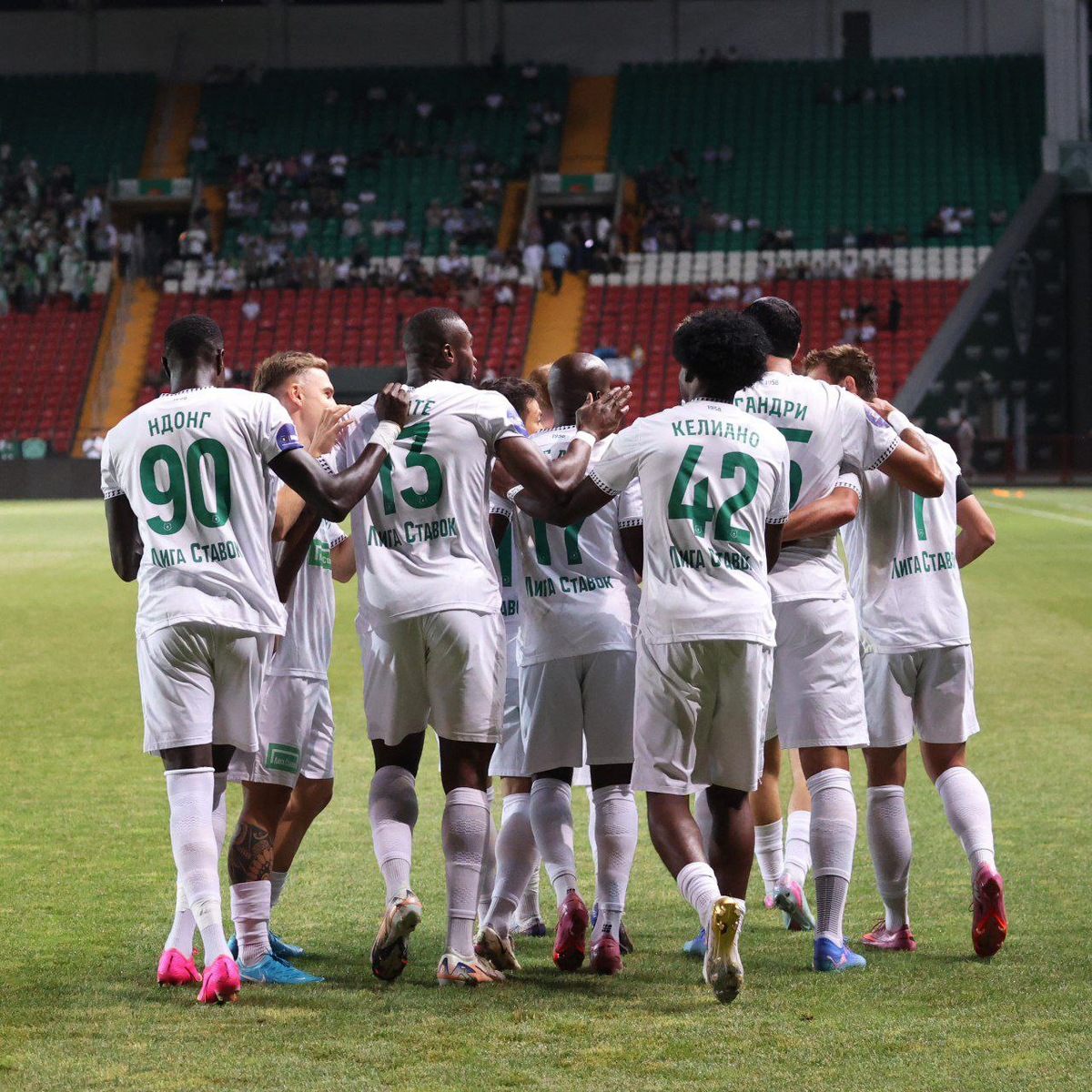 Справиться с интернационалом "Ахмата" у Черчесова получилось с ходу. А как насчет динамовского, спартаковского или зенитовского интернационала?!