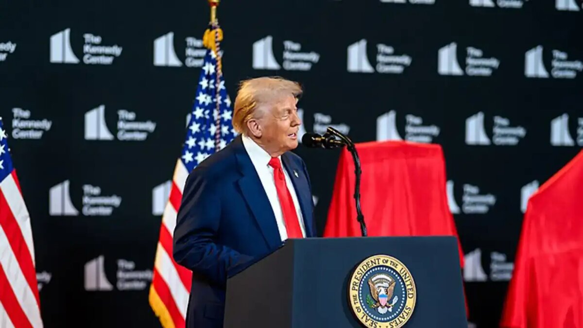    Дональд Трамп