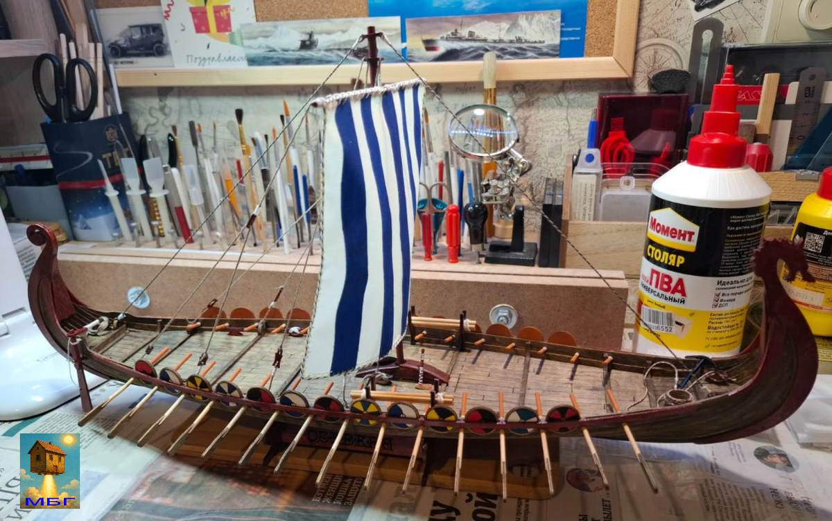 Модель корабля из Осеберга в моей мини-мастерской.