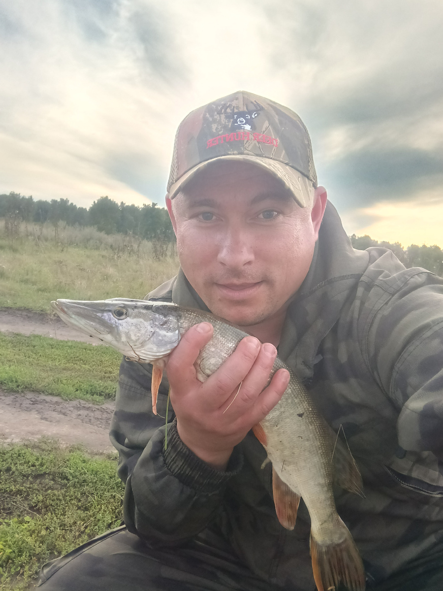 Сегодня был на рыбалке одна на 1.200кг а вторая на 500 грамм 