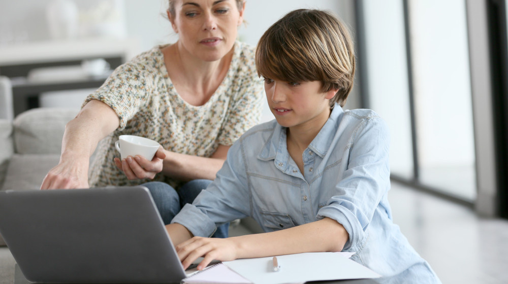    Дети и доксинг: как школьные проекты могут стать ловушкой