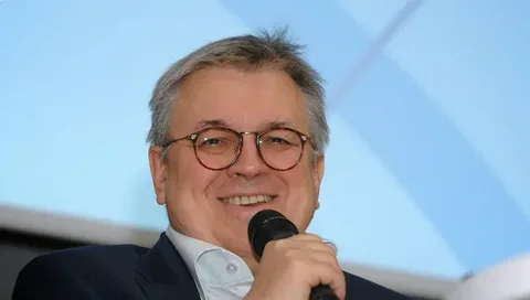 Ярослав Кузьминов. Бывший ректор ВШЭ и сторонник ЕГЭ.