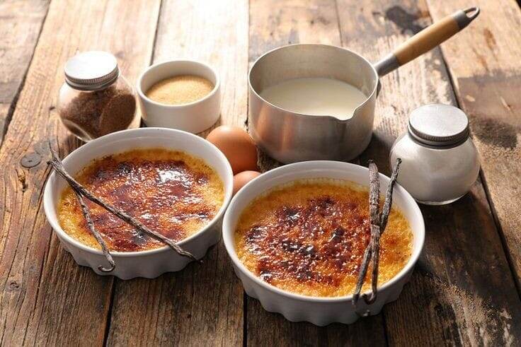 Фото из Pinterest Традиционный десерт во Франции "крем-брюле"