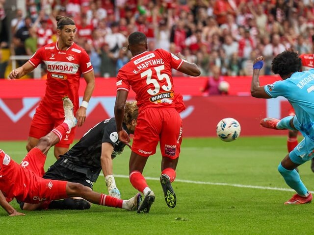    Фото: ТАСС/Сергей Савостьянов