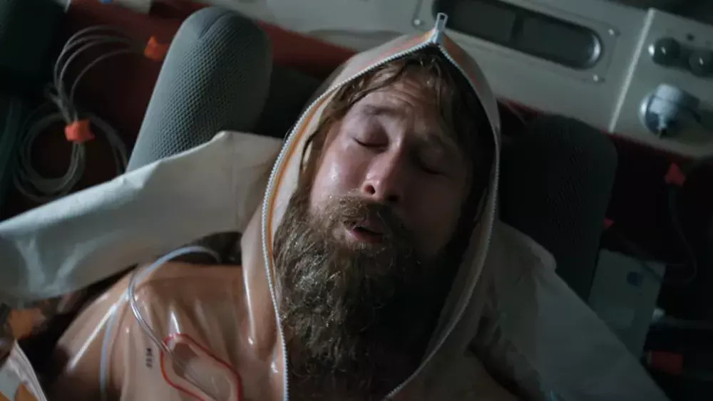    Кадр из фильма «Проект «Аве Мария»», режиссеры Фил Лорд и Кристофер Миллер, Amazon MGM Studios, Sony Pictures Releasing International, Metro-Goldwyn-Mayer