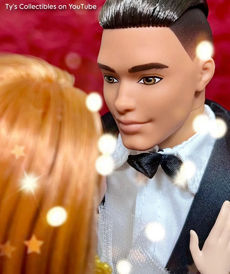 Кен Холидей 2025 живые фото брюнета