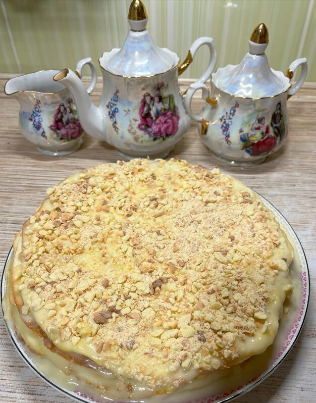 Домашний торт "Наполеон" с заварным кремом