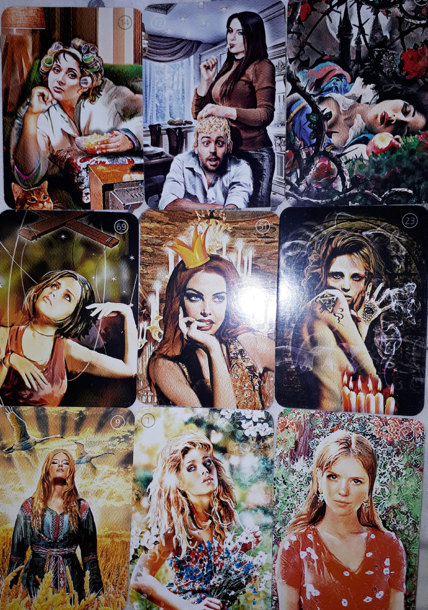 Фото автора статьи 16.08.2025г. МАК, колода "Женщина"