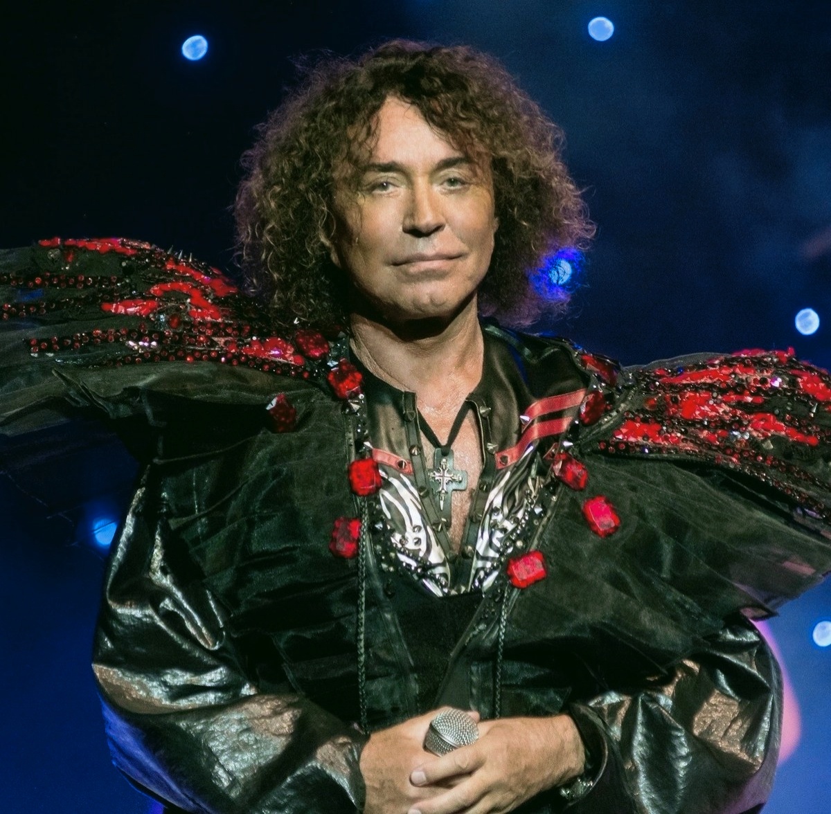 Из открытых источников в интернете. Валерий Леонтьев.