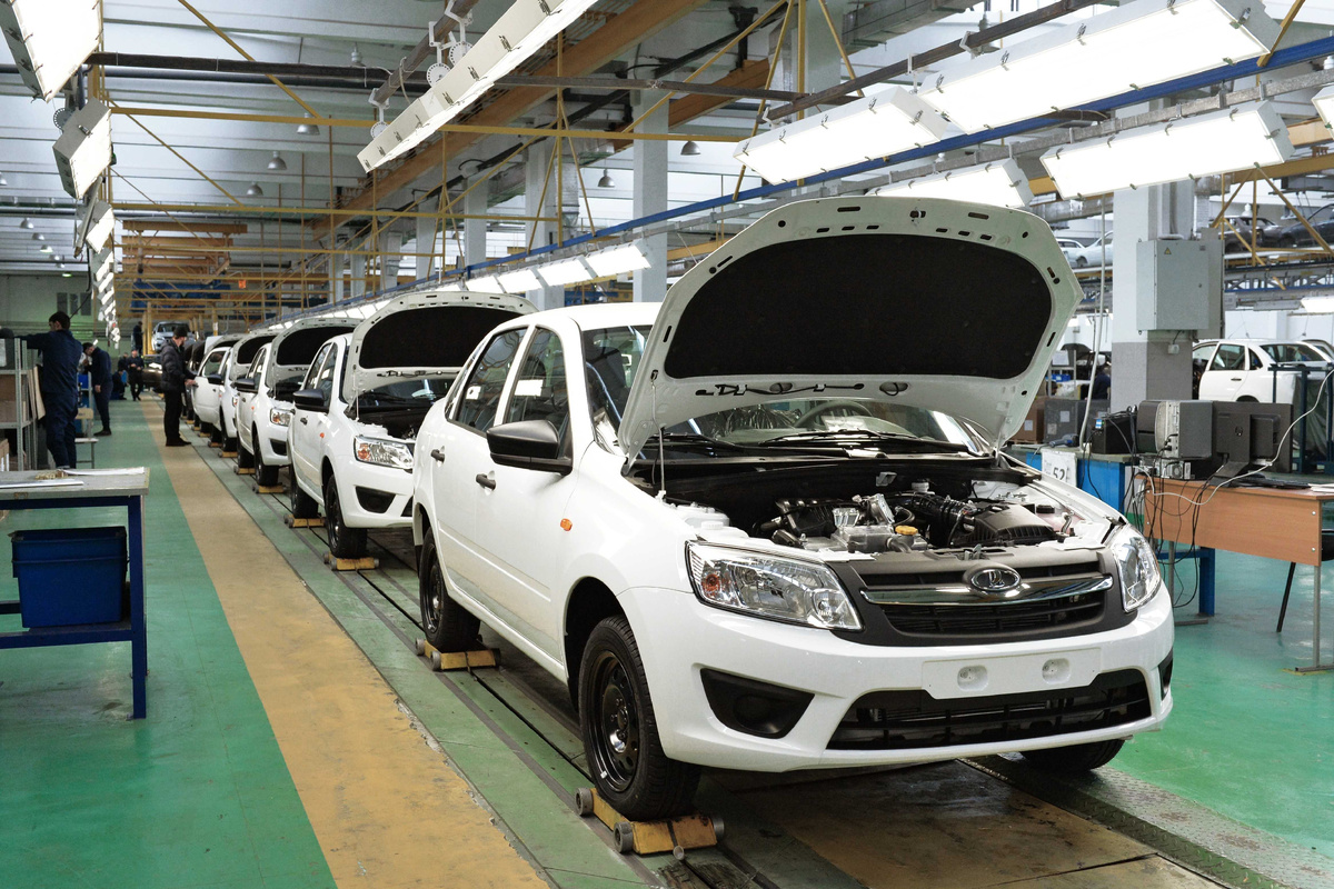 Линия сборки. Фото взято из сети интернета.