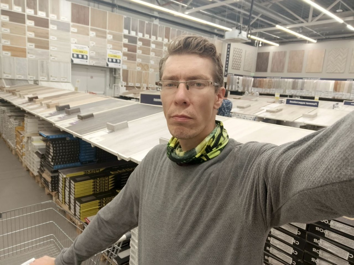 Собственно - вот в отделе напольных поркытий.