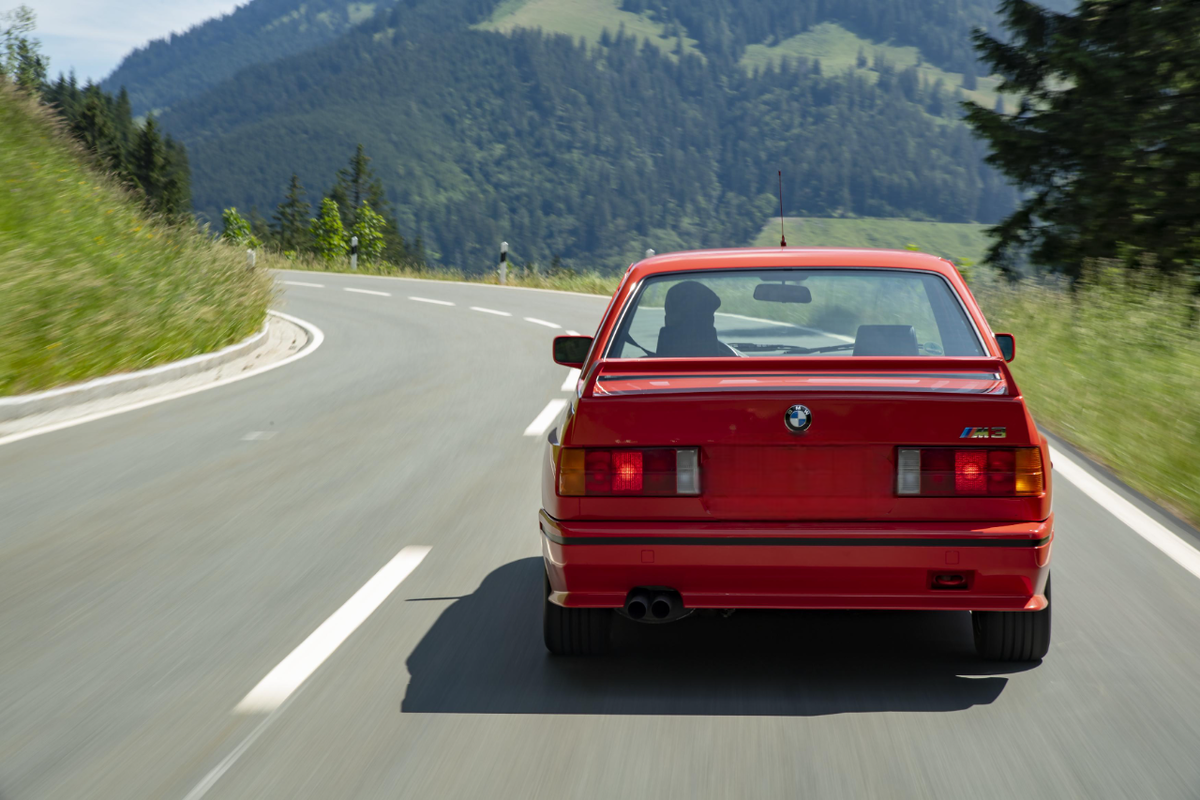 BMW M3 E30 