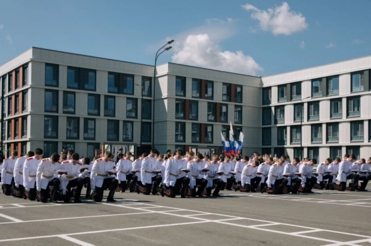    Омский кадетский военный корпус возглавил 65-летний профессор