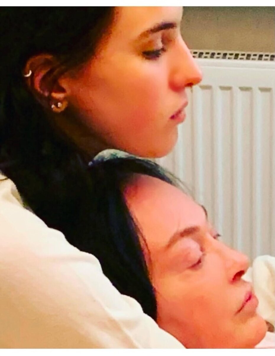    Лариса Гузеева с дочерью. Фото: Инстаграм @_larisa_guzeeva_(запрещён в РФ)