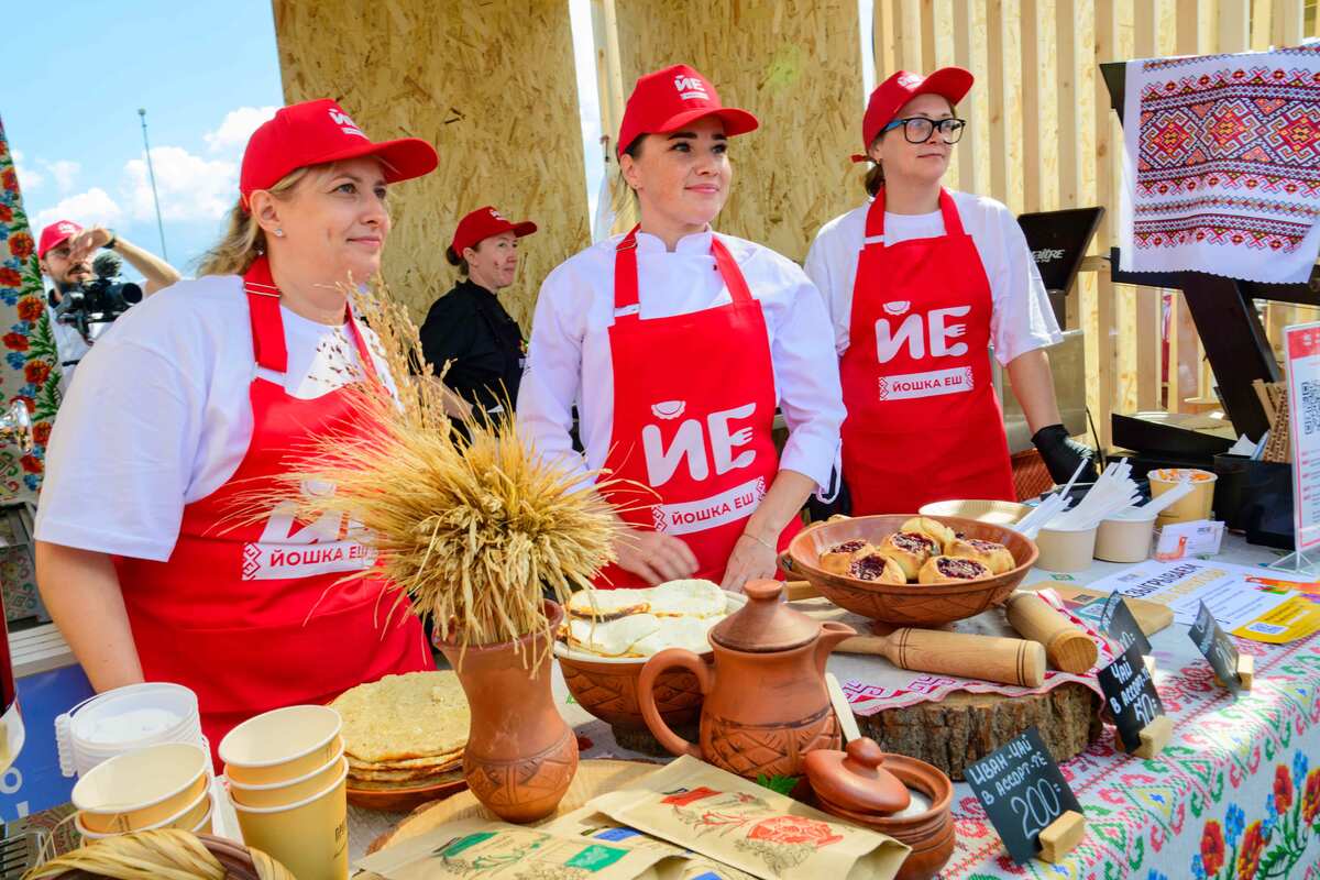     Повара из Карелии продемонстрировали свое искусство на гастрофестивале в Марий ЭлПресс-служба Главы Республики Марий Эл