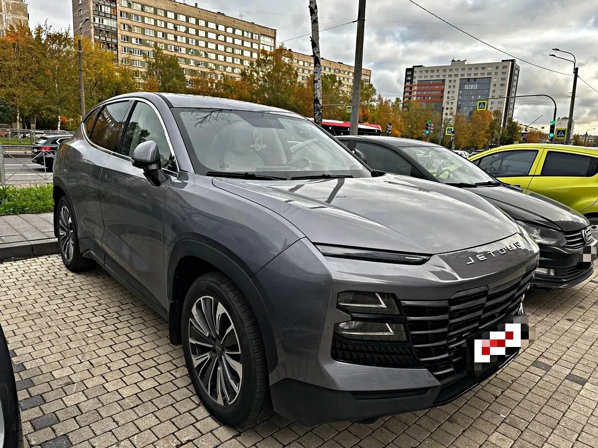 Китайский автомобиль для иллюстрации
