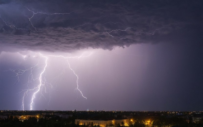    Жителей Удмуртии предупредили о грозах 18 августа