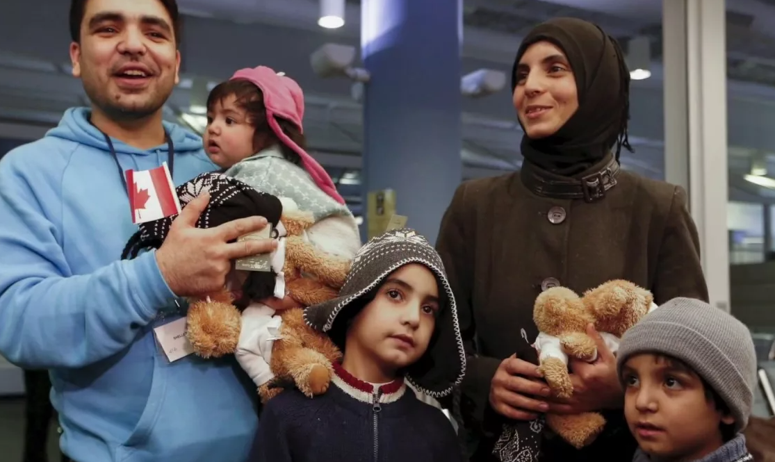 Источник https://avatars.dzeninfra.ru/get-zen_doc/271828/pub_676aa01ab6a4265bb012f993_676aa0be3981f311b4e82a73/scale_1200