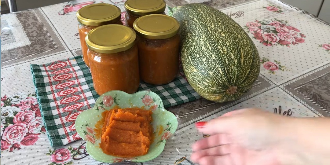 Домашняя кабачковая икра — восхитительная закуска.