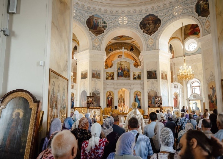     В Курской области продолжается Успенский пост