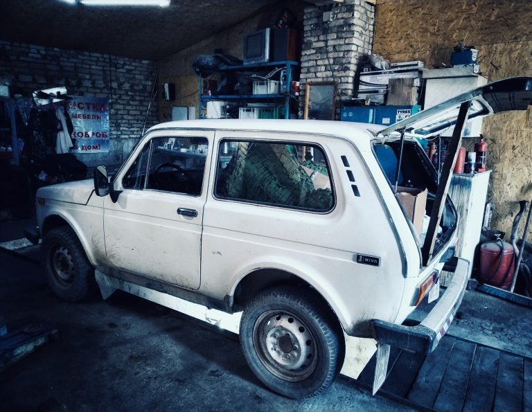    Из Ясненского округа в зону СВО отправили «Ниву» с гуманитаркой Оренбуржье