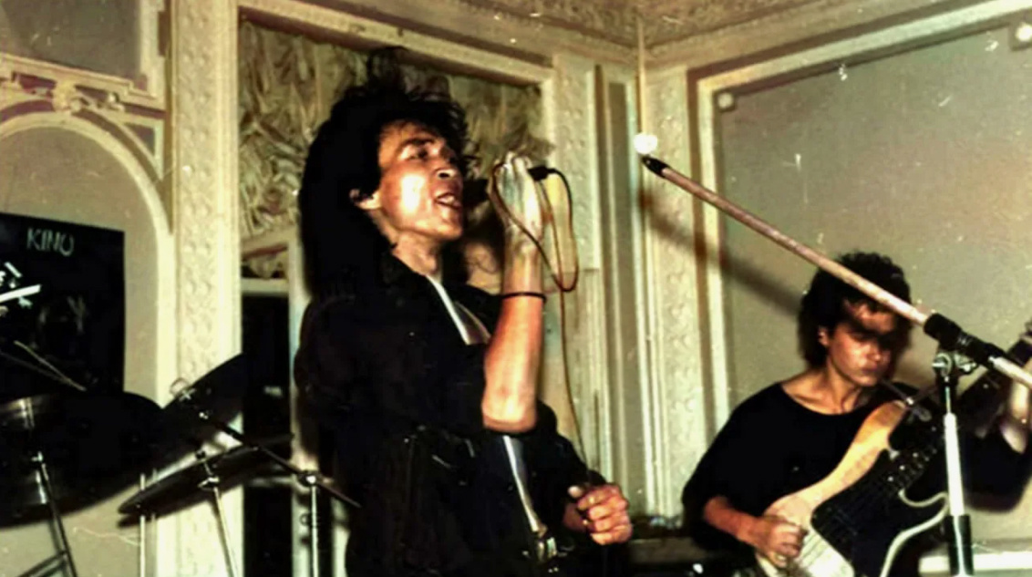 Виктор Цой - концерт 1986 года (кадр видеозаписи)