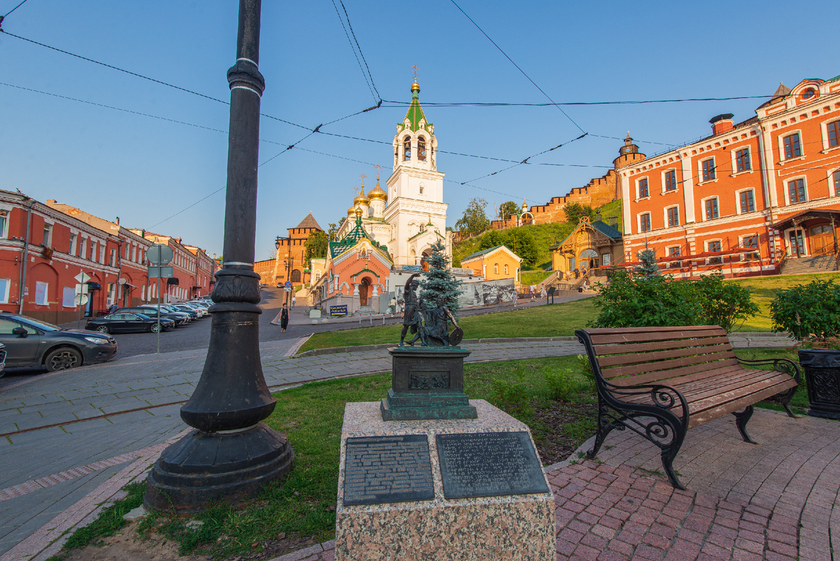 Памятник Минину и Пожарскому (уменьшенная копия)