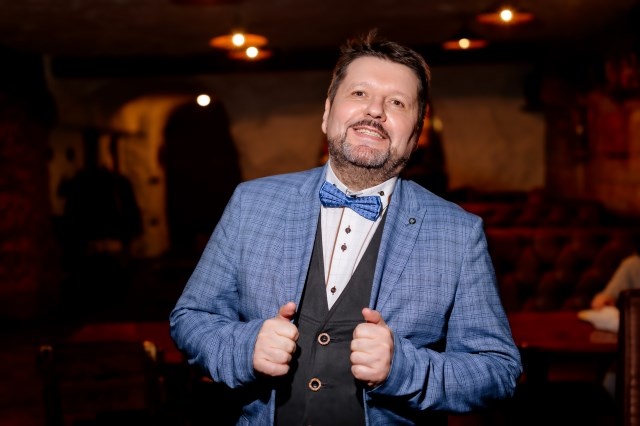 Ведущий тамада Виталий Калашник