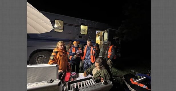 Был организован целый штаб, почти 150 человек искали ребёнка