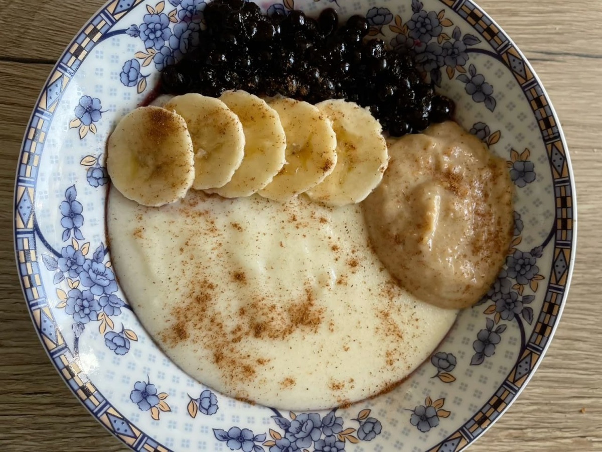 Манная каша с бананом