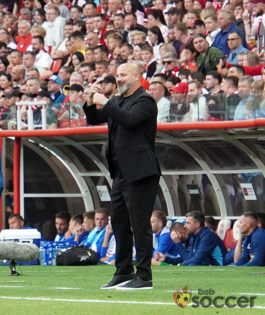    "Спартак" опустился в зону стыковых матчейЛента