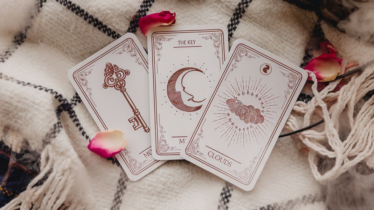 Ключ Луна Тучи