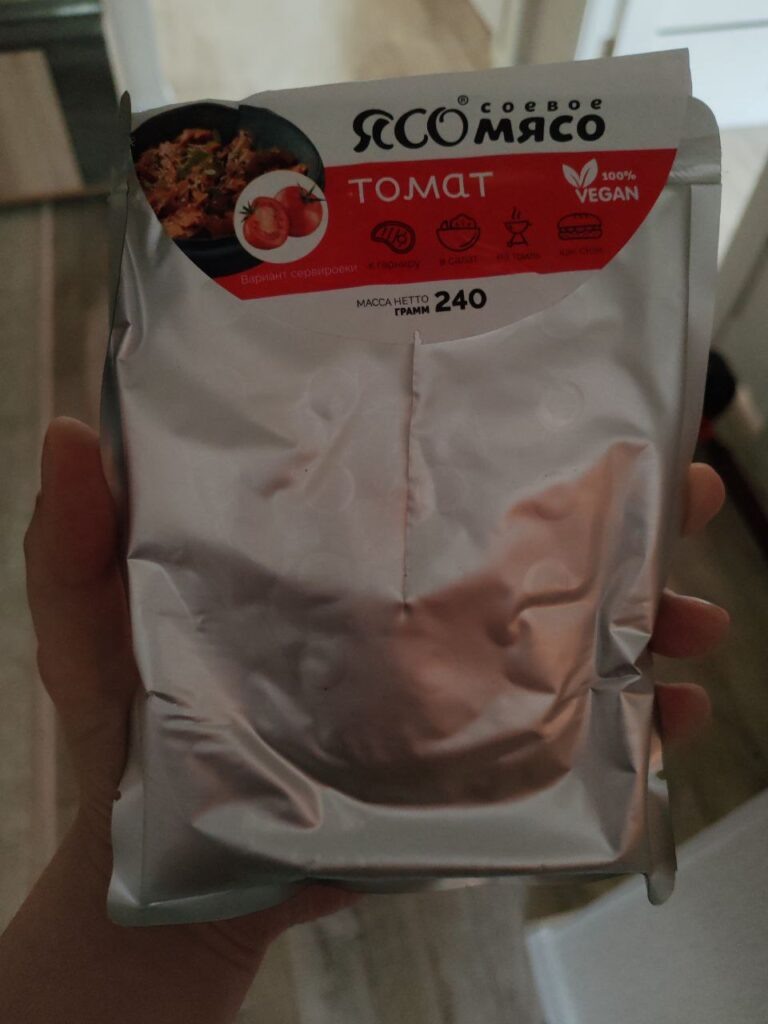 Внешне напоминает космический обед японского астронавта Субибу Ясо