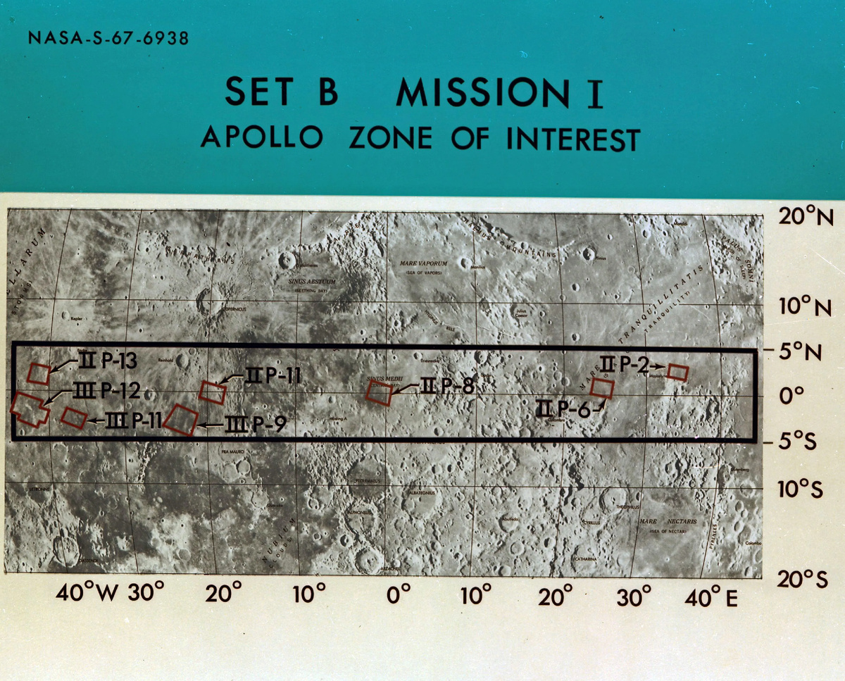 Зона интереса программы «Аполлон» охватывала видимую сторону Луны между 5° южной и 5° северной широты. Выделено восемь подрегионов, и поиск подходящего места для посадки проводился на основе изображений высокого разрешения каждого из них, полученных, главным образом, с зондов Lunar Orbiters II и III. Окончательное место посадки миссии «Аполлон-11» находится в зоне IIP-6.
