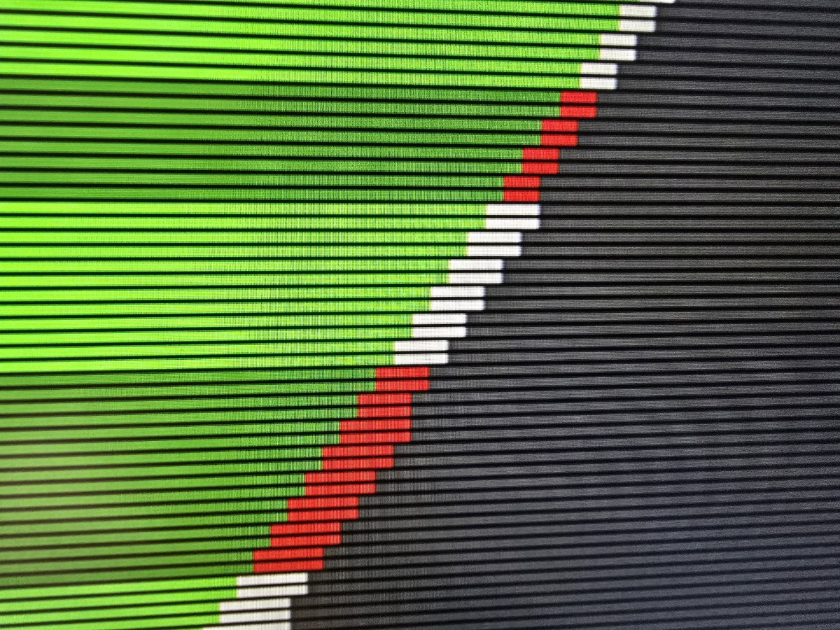 Среднее качество отображения с средней производительностью компьютера Gigatron TTL.