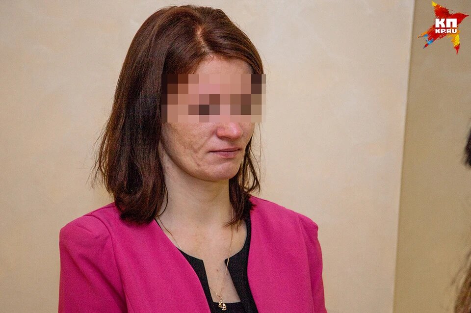 Узнав об измене мужа, Оксана подала на развод.