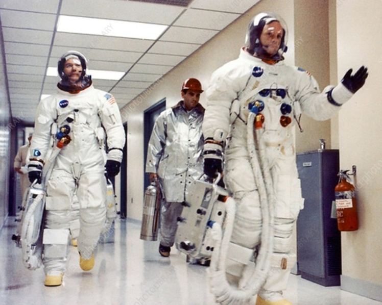 Ещё чемоданы