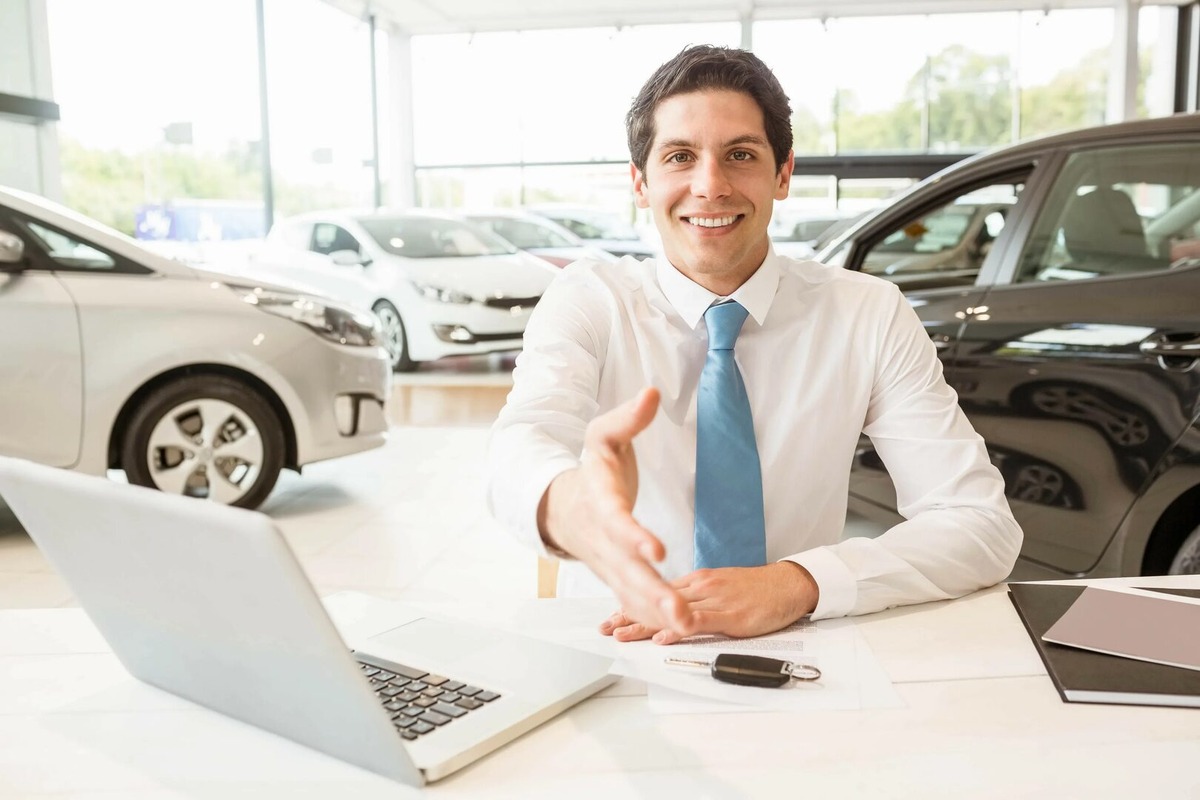 Фото заимствовано - https://www.univision.com/carros/consejos-de-carros/comprar-carro-no-caigas-mentiras-vendedores-fotos