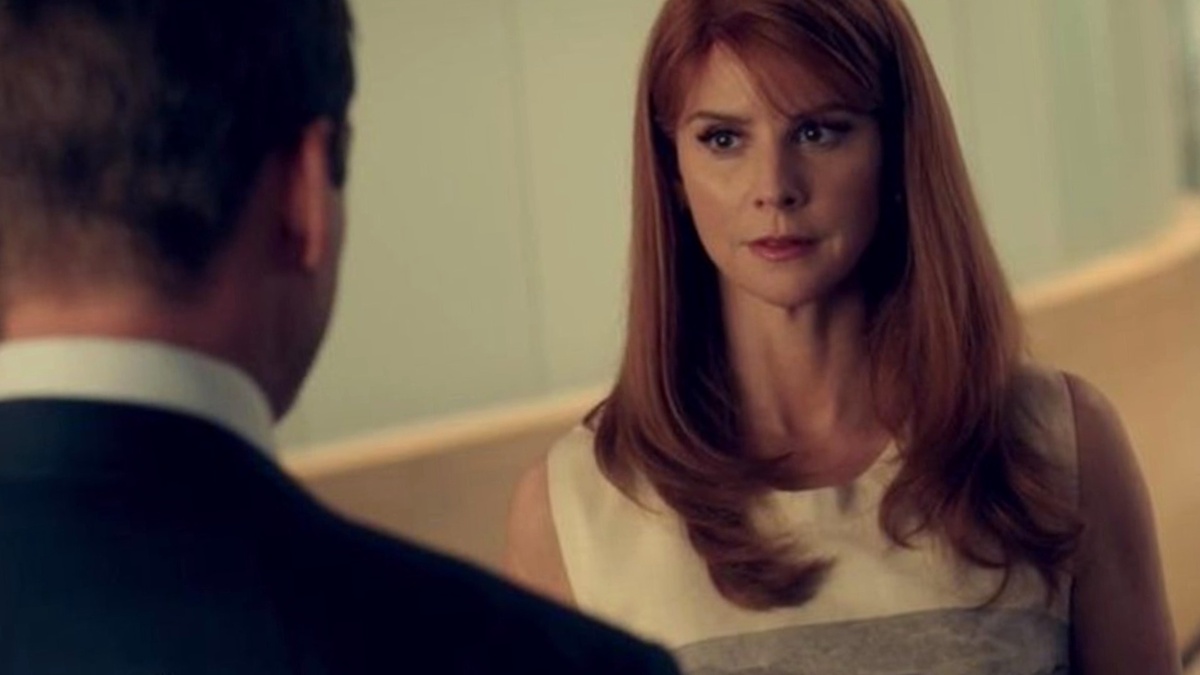 кадр из сериала "Форс-мажоры"