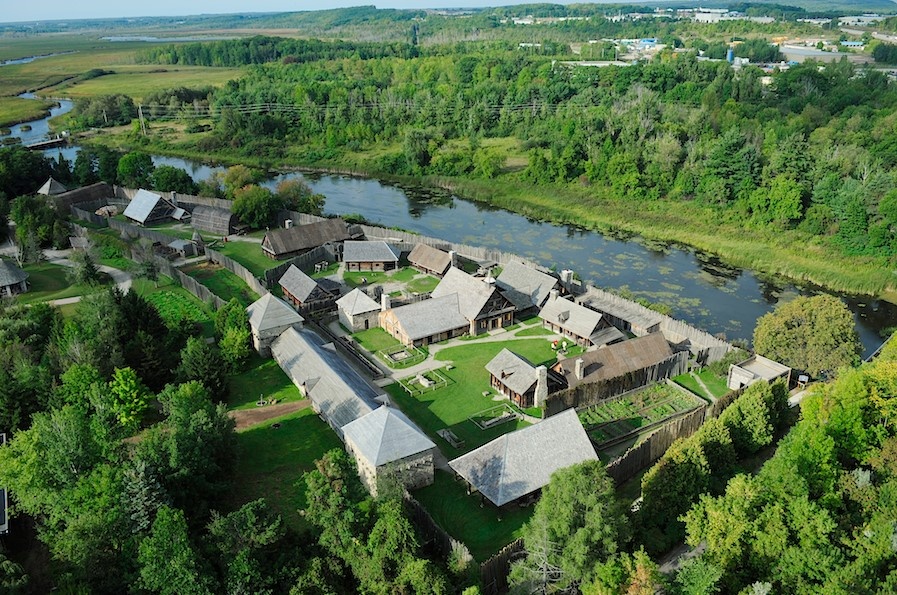 Миссия Святой Марии. Реконструкция, построенная в 1960-х.