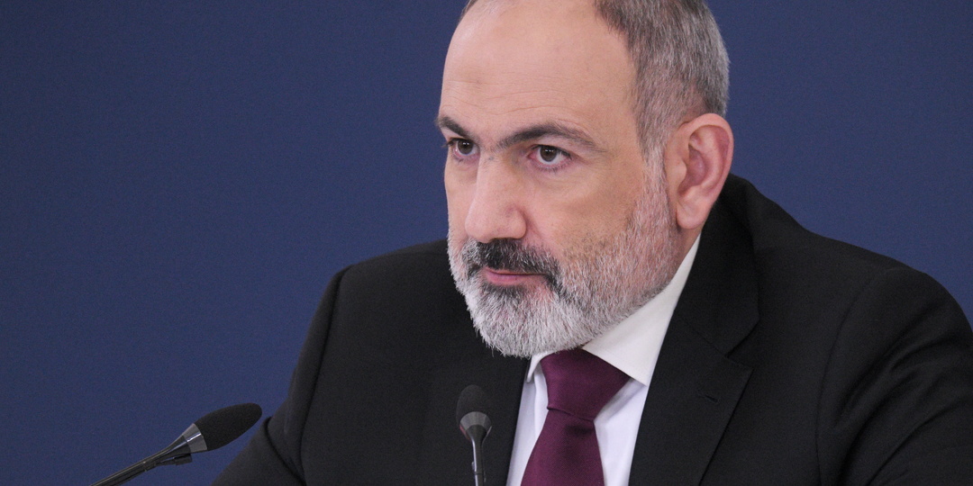 Пашинян извинился за грубые высказывания в адрес церкви